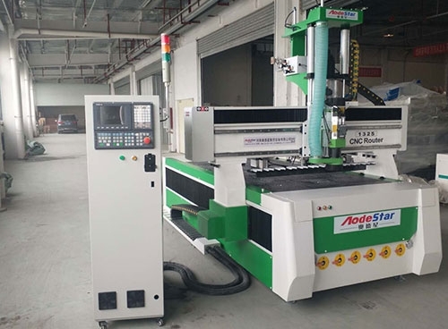 木工開料機跟木工雕刻機有什么區(qū)別