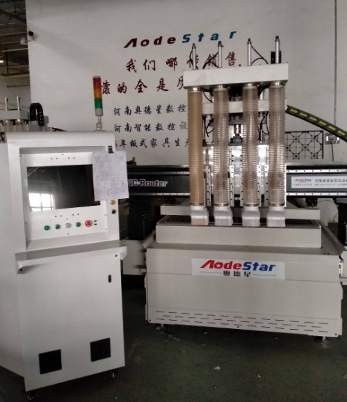 四工序開料機(jī)操作復(fù)雜嗎？